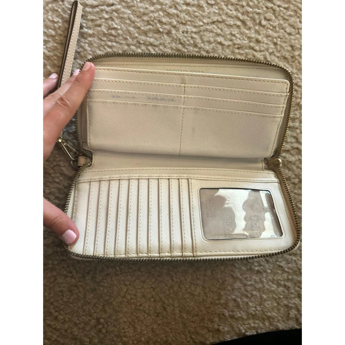 Michael Kors Mk  walllet - Image 3