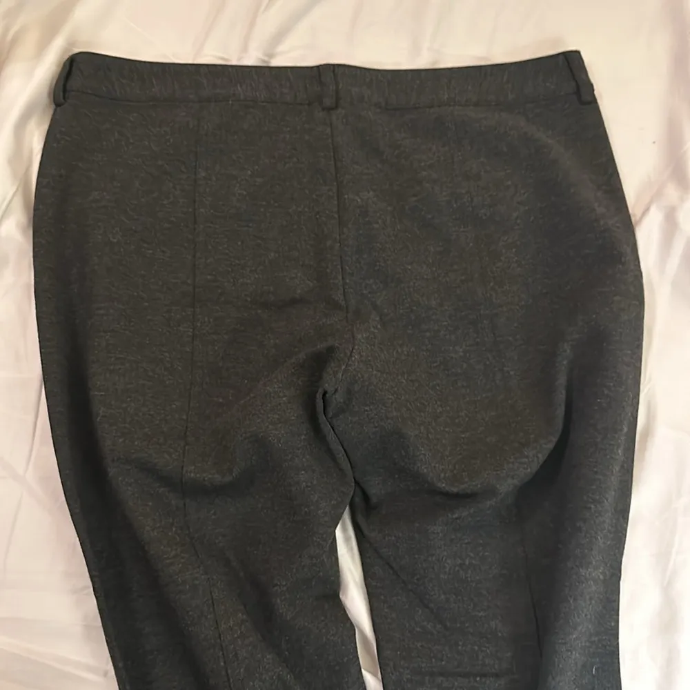 NYDJ size 10 trousers lift tuck gray straight leg back seam nwot $138 stretchy - Image 8