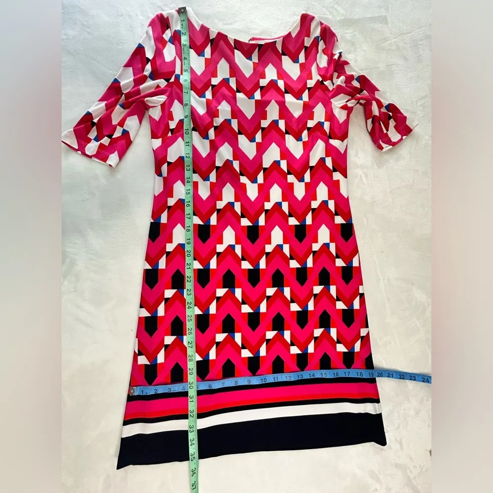 Eliza J Pink and Red Sheath Dress with Bateau Neckline - Image 13