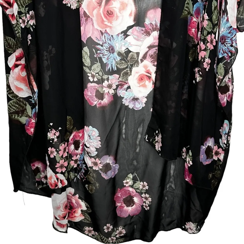 Cacia Sheer‎ Floral Cover - Image 3