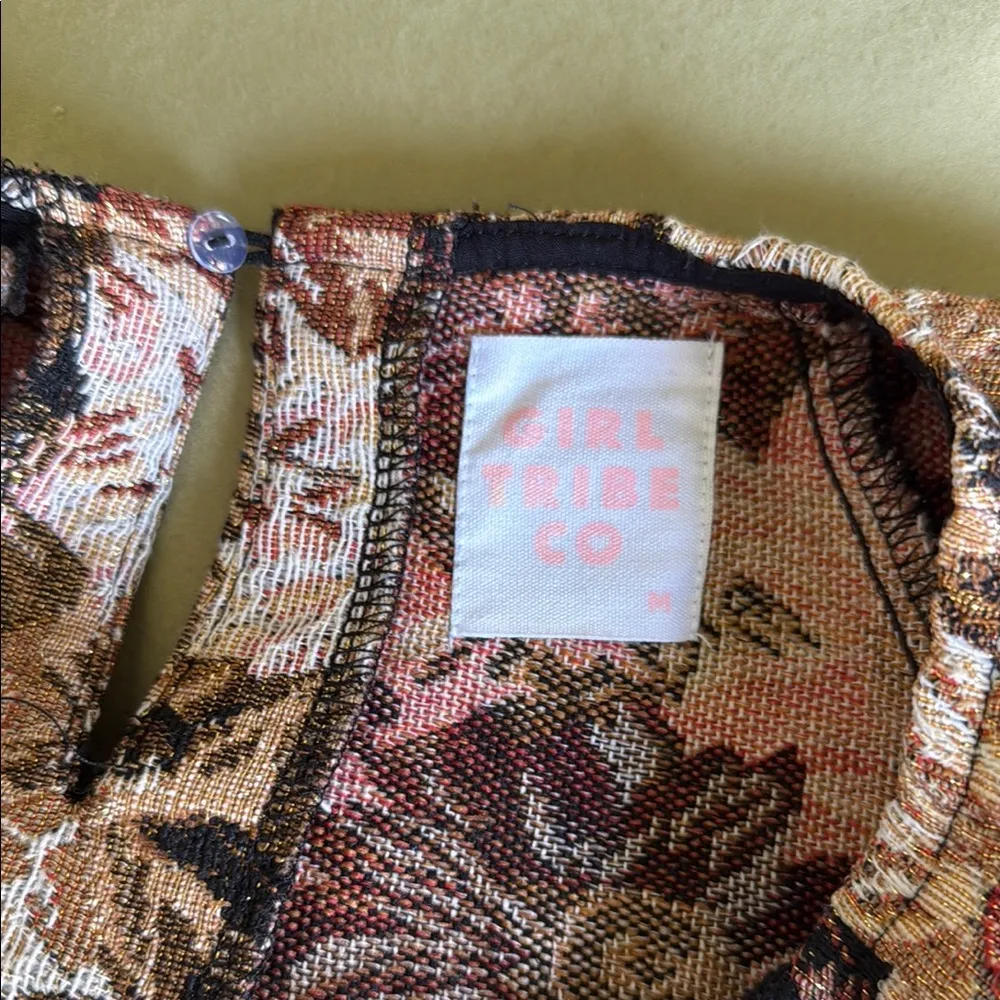 Girl Tribe Co Jacquard Crop Top With Side Cut Outs Pink Size M - Image 7