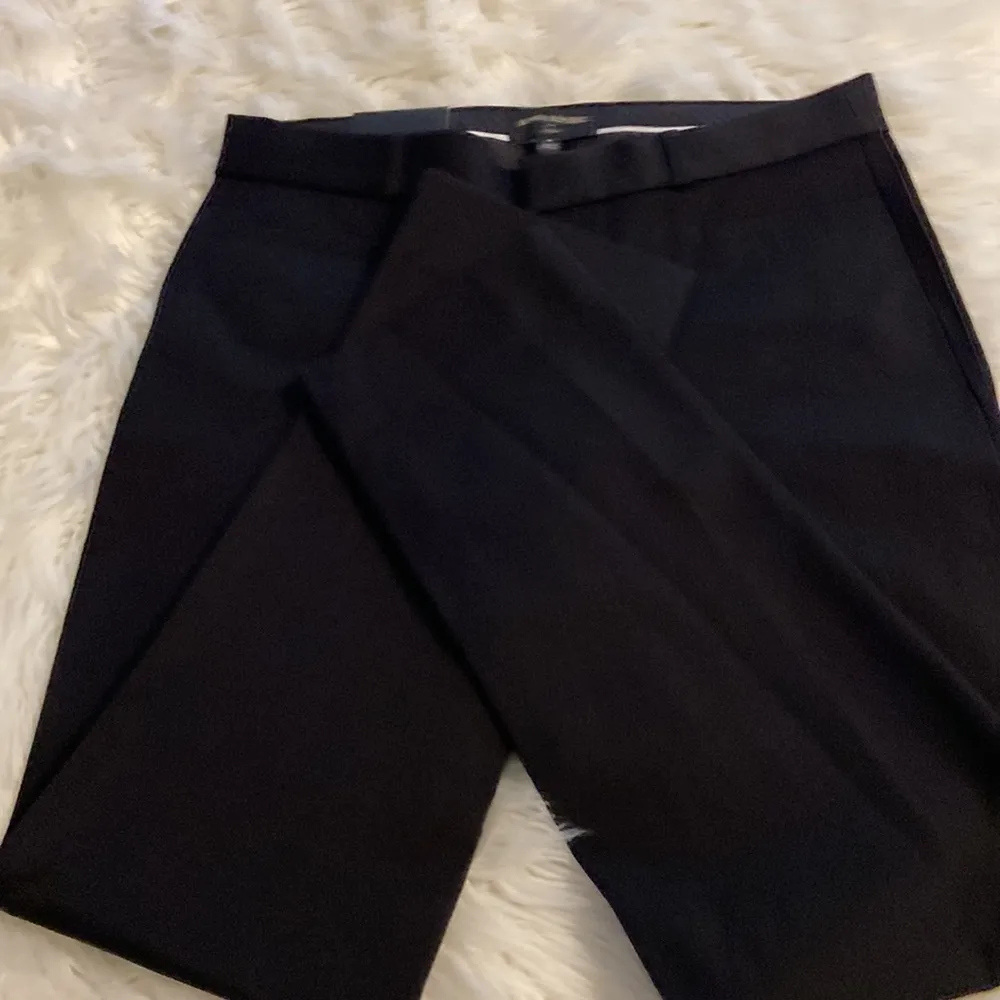 Banana Republic Black Dress Pants Elegant Tapered Design size 6 brand new - Image 9