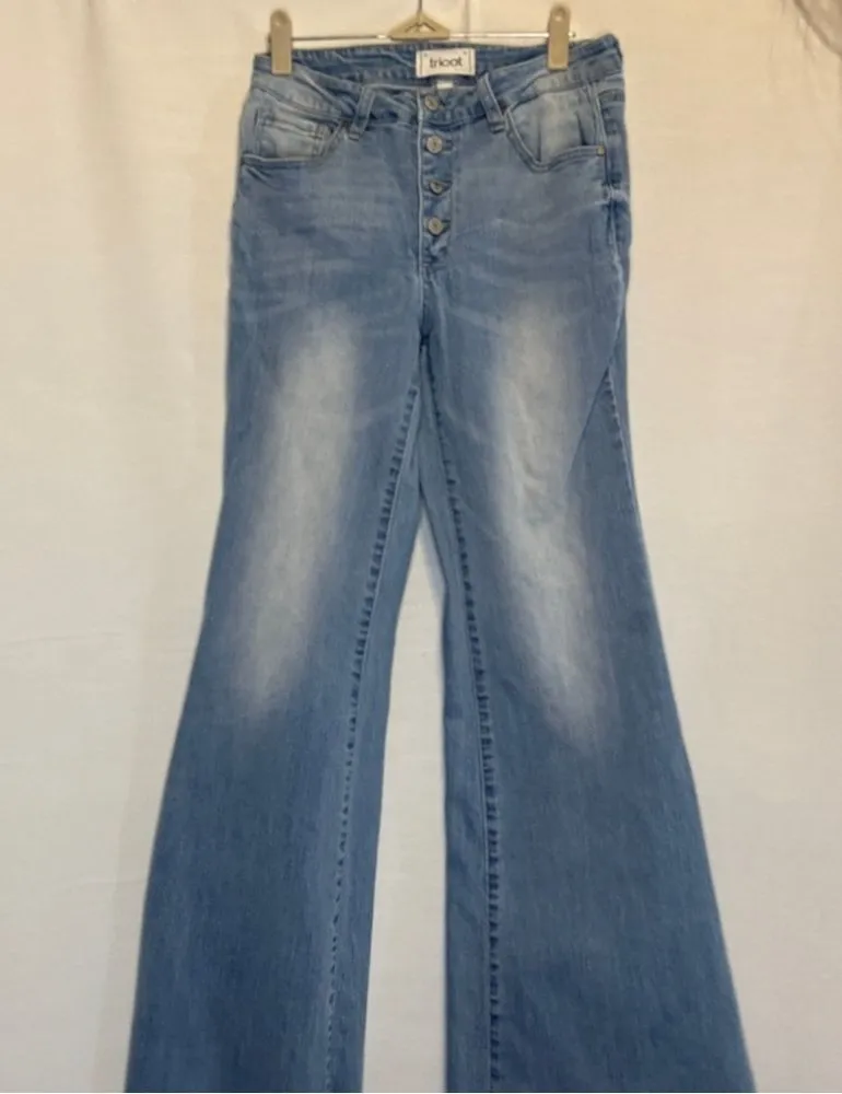 Tricot Blue Flare Wide Leg Jeans with Vintage Wash Size undefined - Image 1