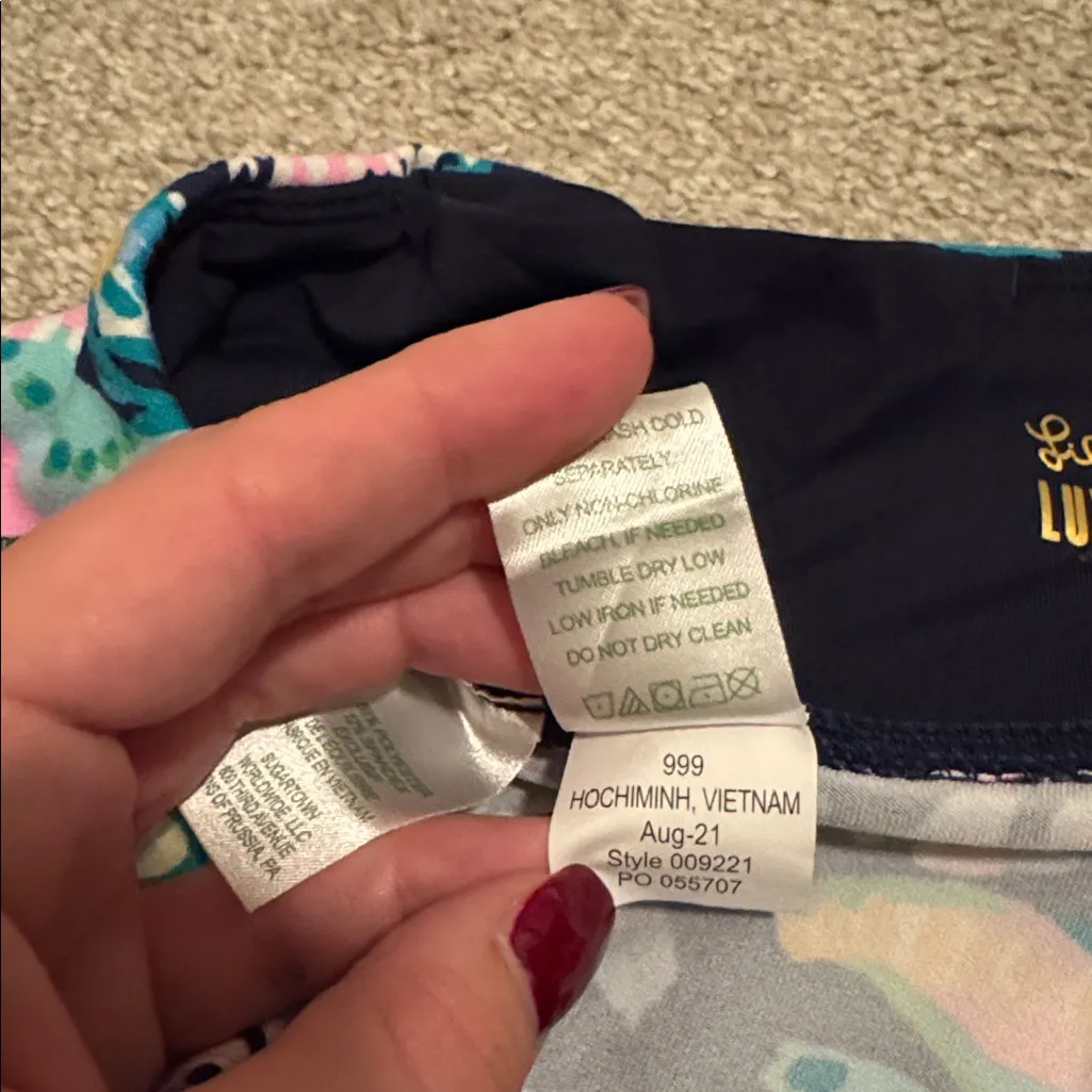 Lilly Pulitzer Luxletic Weekender Leggings - Image 4