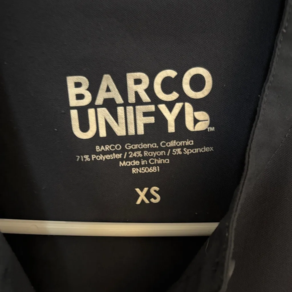 Barco Uniforms Gray Scrub Set Size XS - Image 2