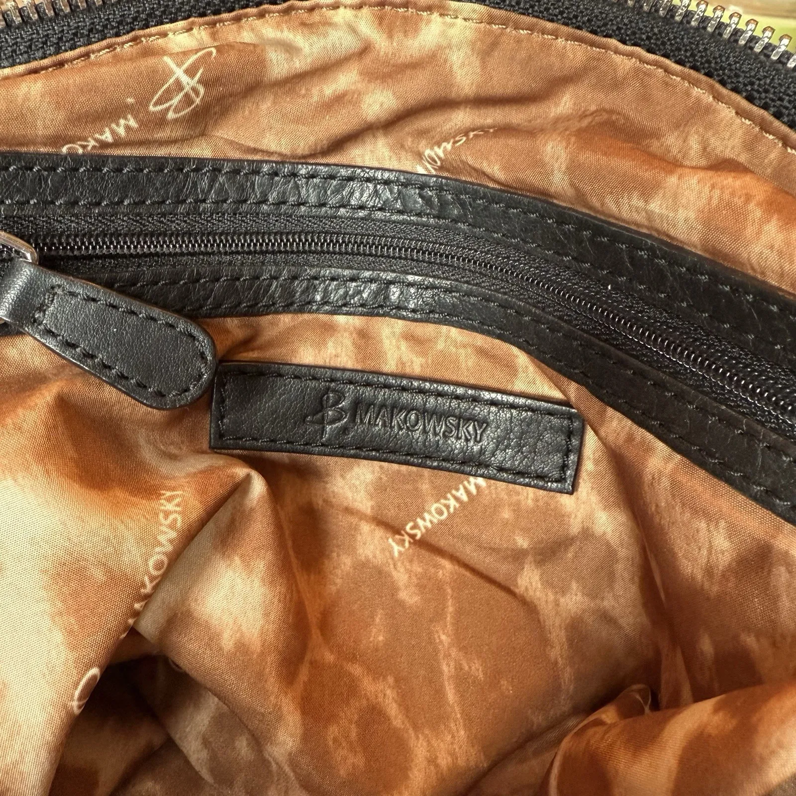 B Makowsky Black Luxurious Leather Shoulder Hobo Bag Purse Satchel Handbag $299 - Image 10