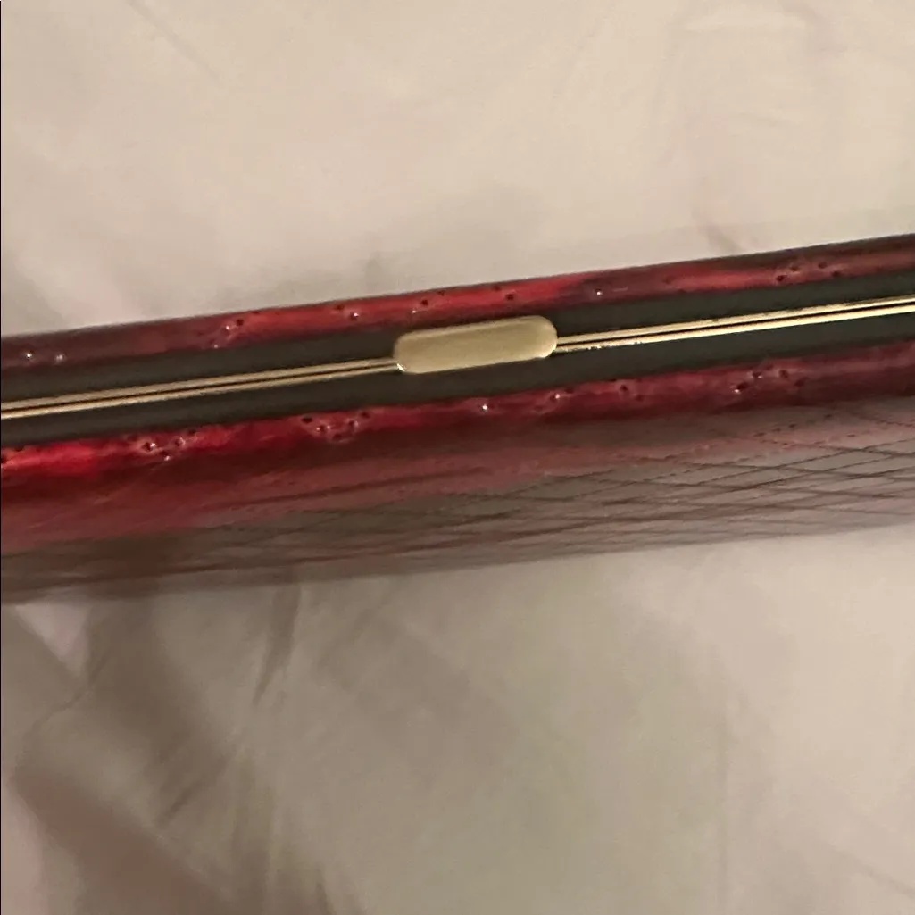 Sondra Roberts SR2 Shimmering Gold interior red outside purse clutch Wallet $185 - Image 4