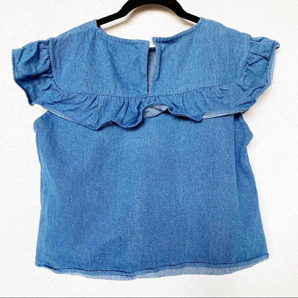 Unbranded Denim Ruffle Short Sleeve Top Size Small - Image 8