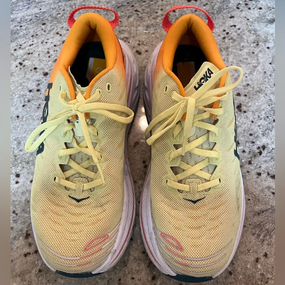 HOKA WOMEN'S BONDI X - Image 2