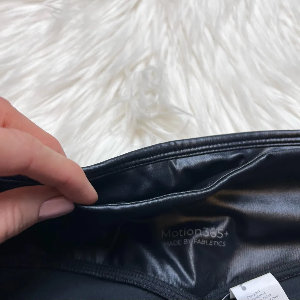 FABLETICS Anywhere Motion 365+ High Waisted Leggings. Size Large. NWT - Image 6