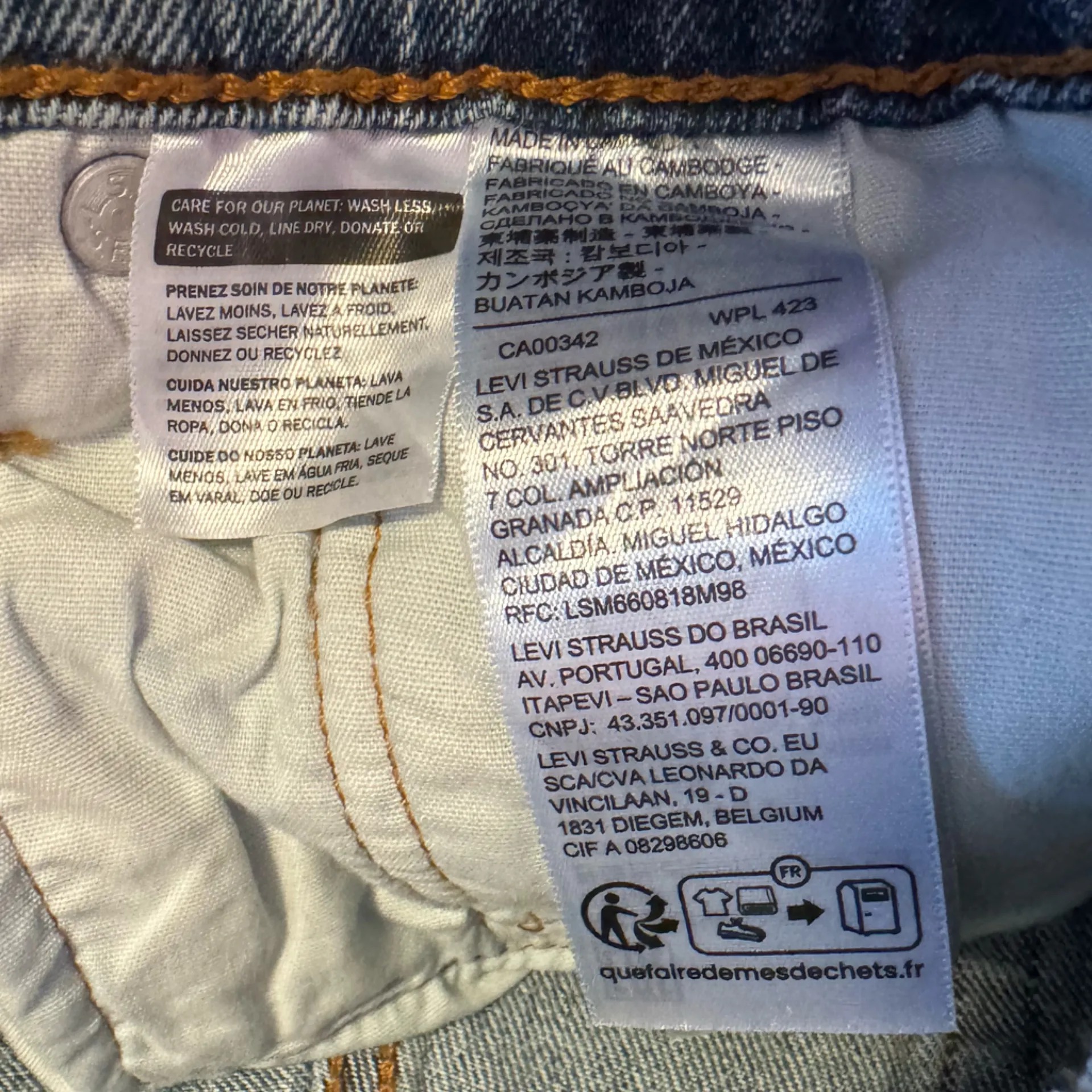 NEW LEVI’S Blue 501®‎ Ripped denim Jean Shorts Womens Size 32 distressed - Image 6