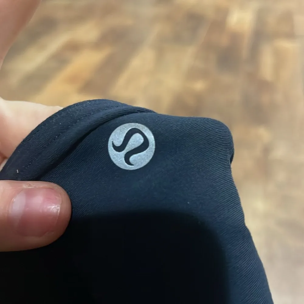 Lululemon Women’s Navy Joggers Sz 6 - Image 6