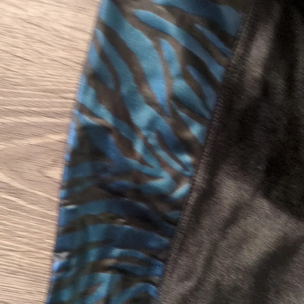 Koral Breaker High Rise Zebra Foil Legging - Black/Lapis Blue Zebra Size Large - Image 3