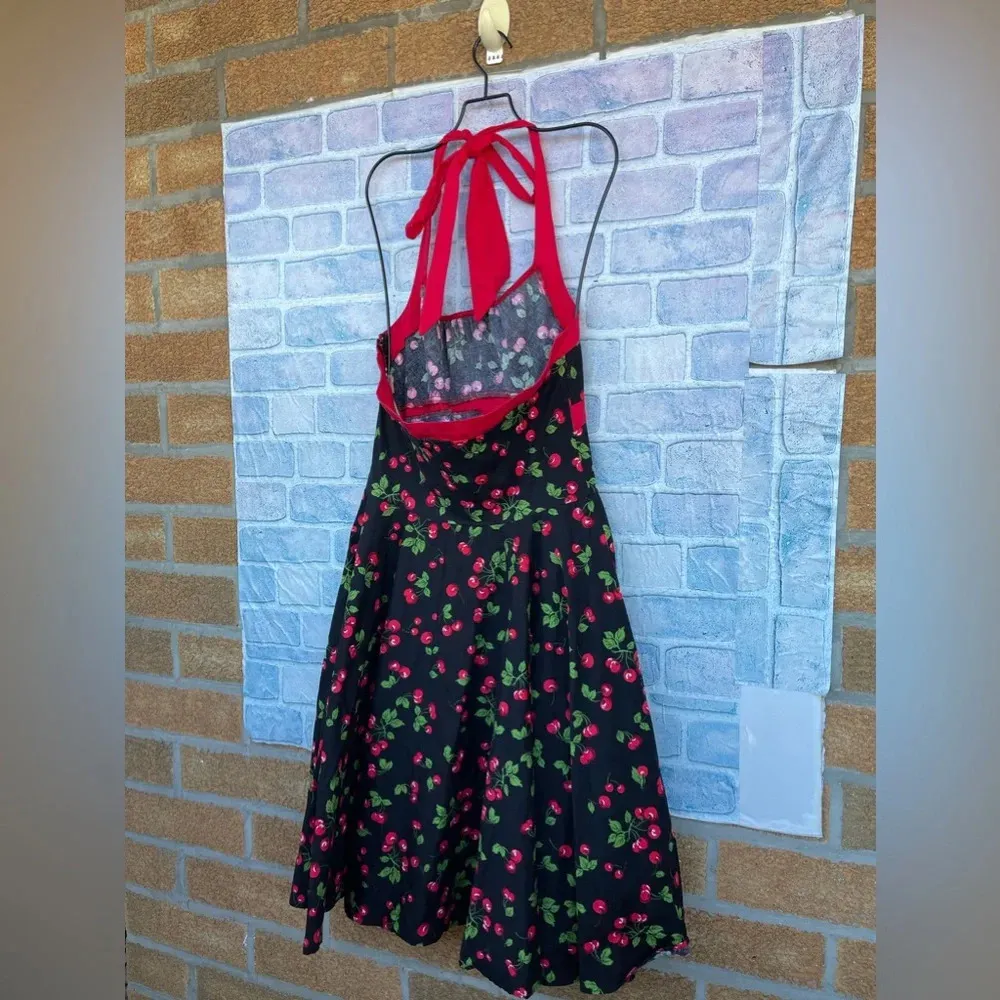 Pinup Couture Cherry Halter Dress size large Black - Image 7