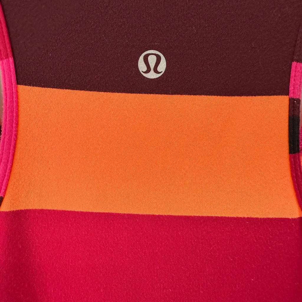 Lululemon Refresh Racer Tank
Blossom Stripe Bumble Berry Ghost - Image 4