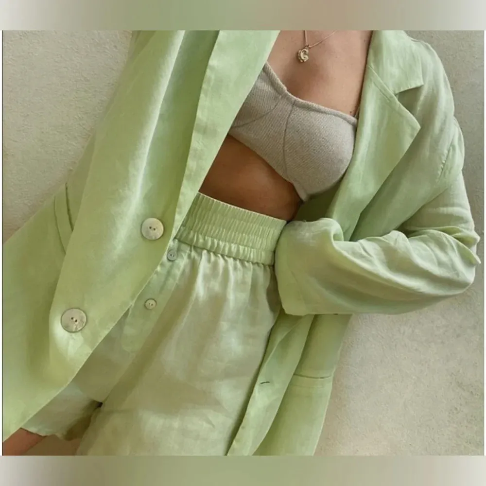 NWT ZARA fillsens 100% lyocell pistachio green blazer shirt blogger favorite - Image 4