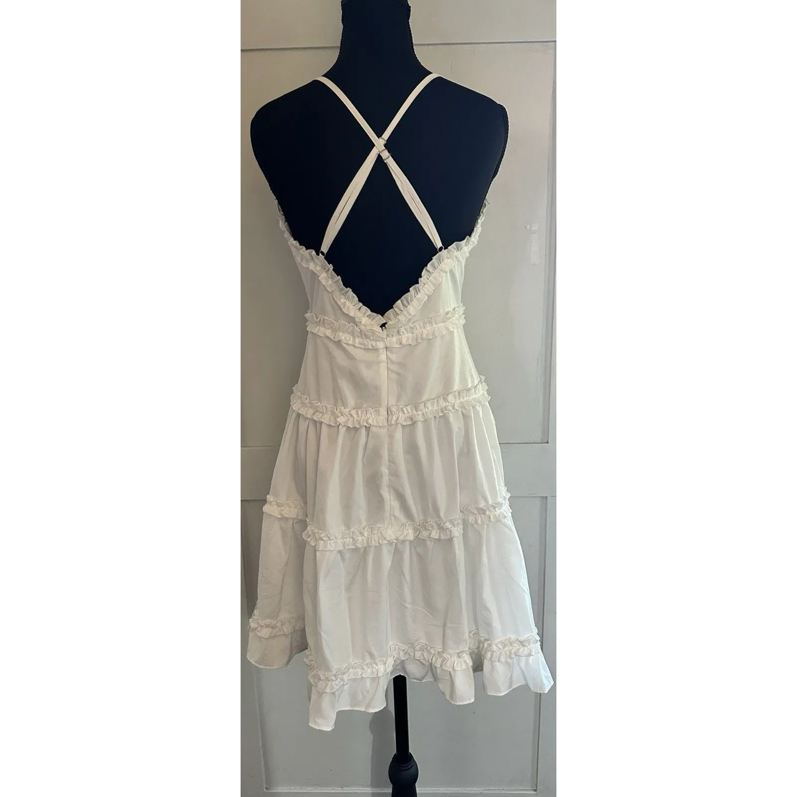 Papaya White Ruffled Tiered Romeo Mini Dress Adjustable Strap Zip Up V Neck Sz M - Image 3