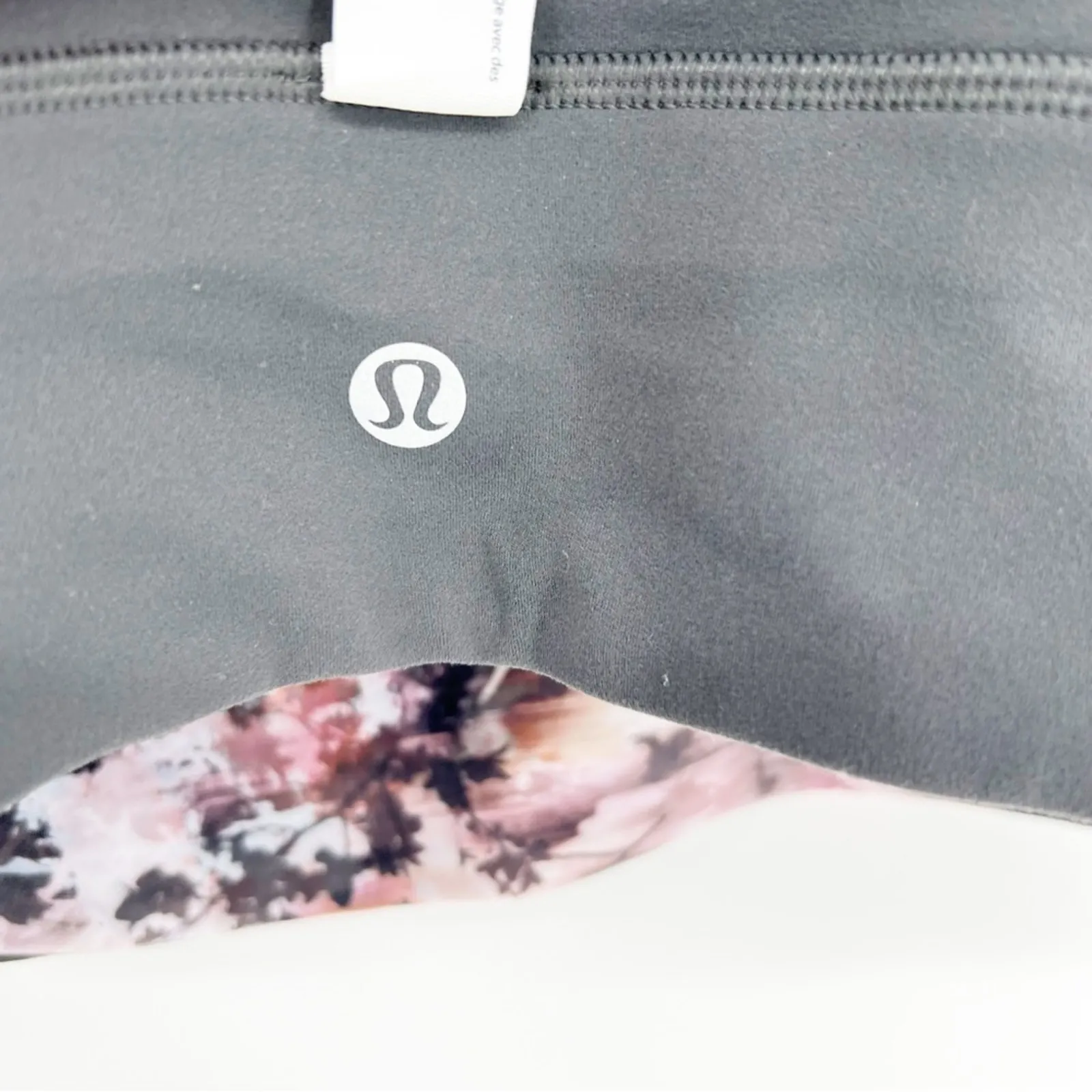 Lululemon Align Light Support A/B Sports Bra 6 Future‎ Utopia Multi - Image 9