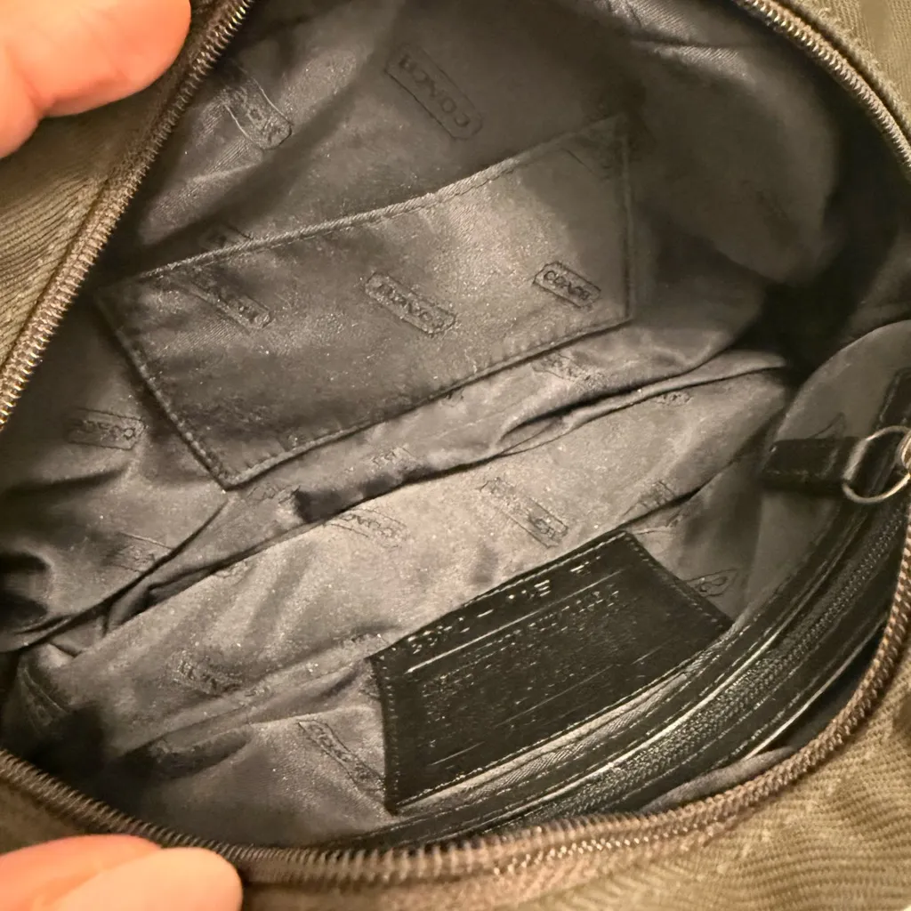 NEW Coach Brown/Black Shoulder nylon/leather camera Bag w/tag 7433 Vintage - Image 8