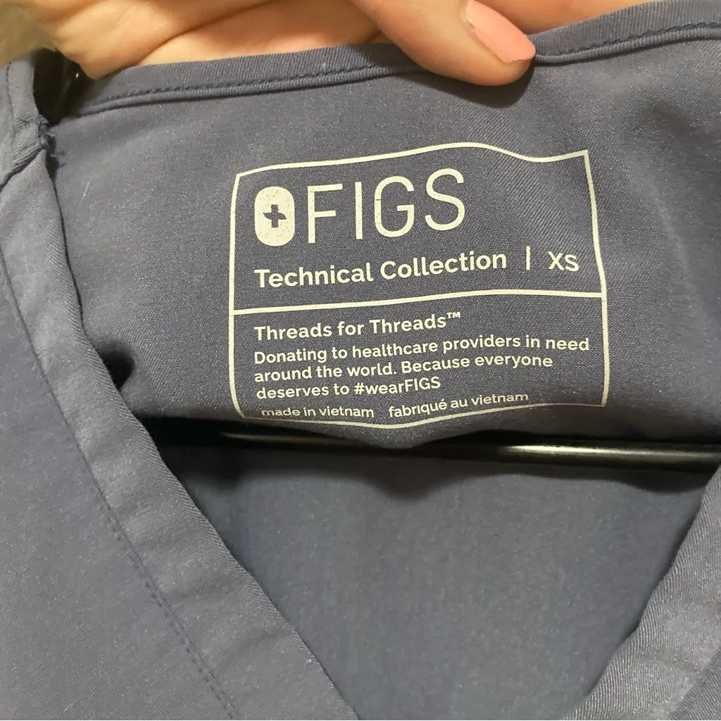 Figs Limited Edition Space Navy Casma Top Zamora Joggers Scrub Set Size XS - Image 7