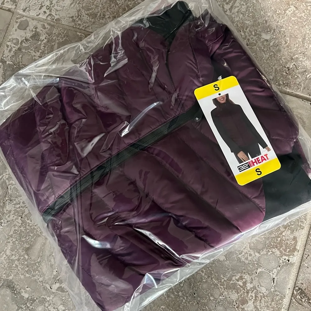 Front Puffer Jacket in Purple Black from 32 Degrees, Size S, New with Tag - Image 5