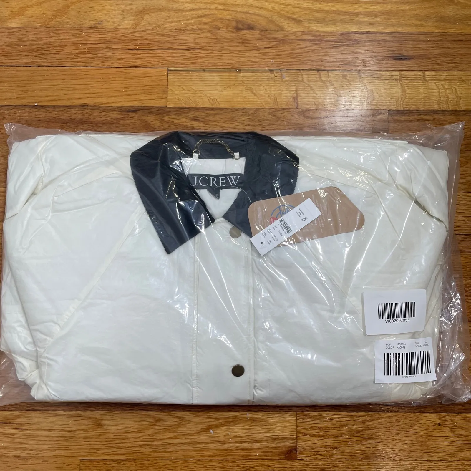 J.CREW Puffer Barn Jacket with PrimaLoft XS Cream Ivory NEW Quilted Winter Black - Image 7