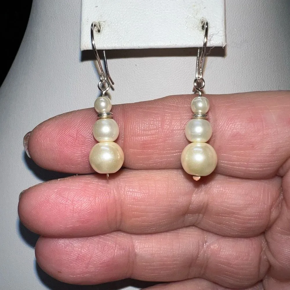 Faux Pearl Dainty Dangle Earrings Gold - Image 2