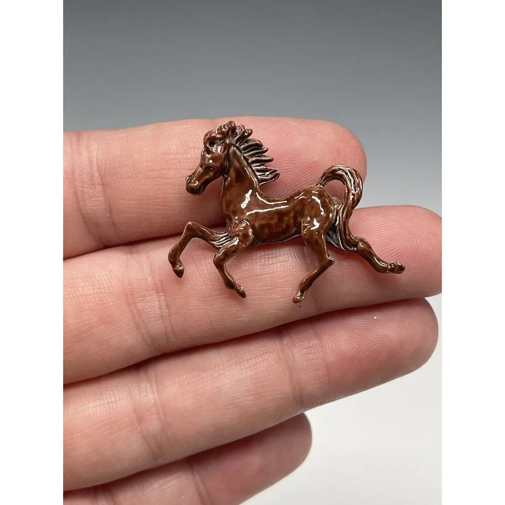 Vintage Enamel Horse Pin Brooch‎ Brown Running Horse Tiawan Retro - Image 2