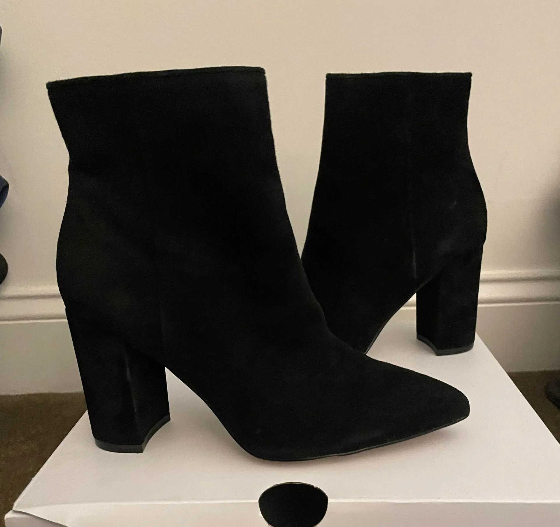 Black Heeled Suede Boots Size 6.5 - Image 3