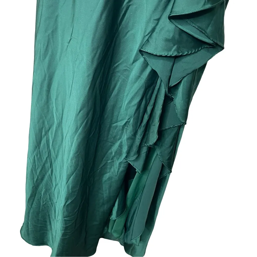 Mac Duggar SATIN RUFFLED ASYMMETRICAL GOWN in Emerald Green sz 6 - Image 4
