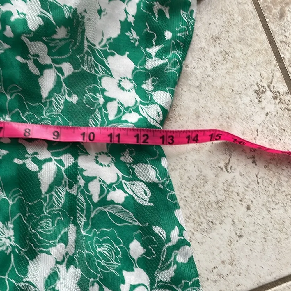 Alexis Cerca Romper in Emerald Floral - Image 12