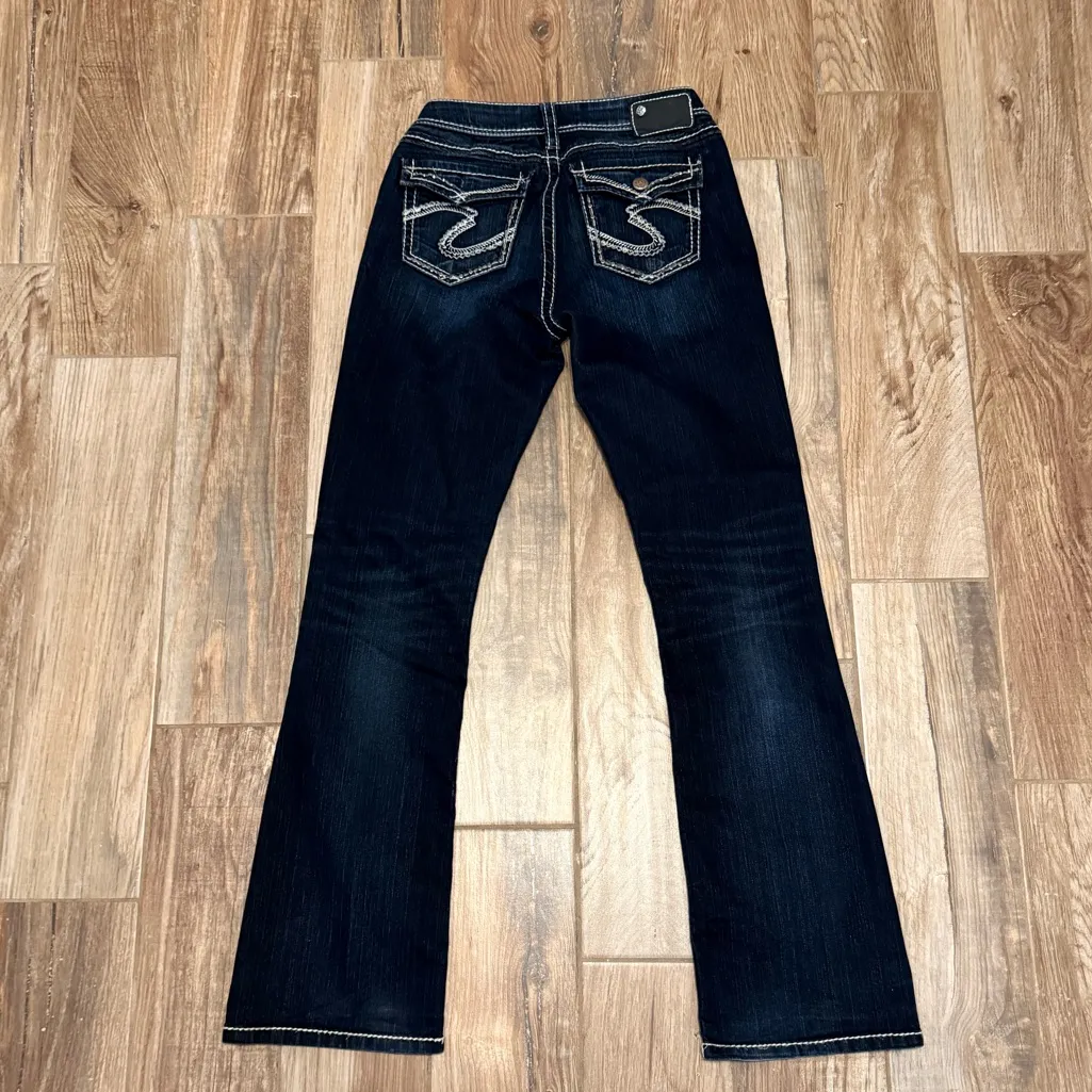 Silver Jeans Co Natsuki Flap Boot Stretch Jeans - Image 6