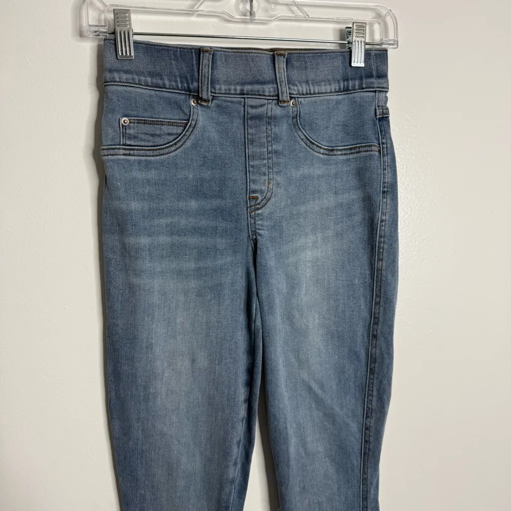 Spanx Shape And Lift Skinny Jeans High Waist Light Wash‎ Size XS - Image 2