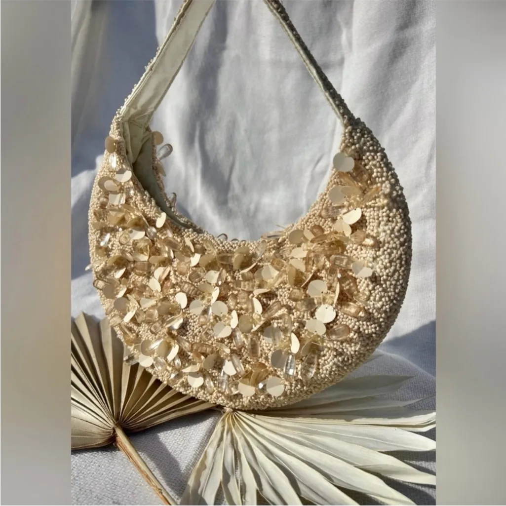 NWT viral bag — Cream beaded embellished bead & sequin purse handbag - Image 7