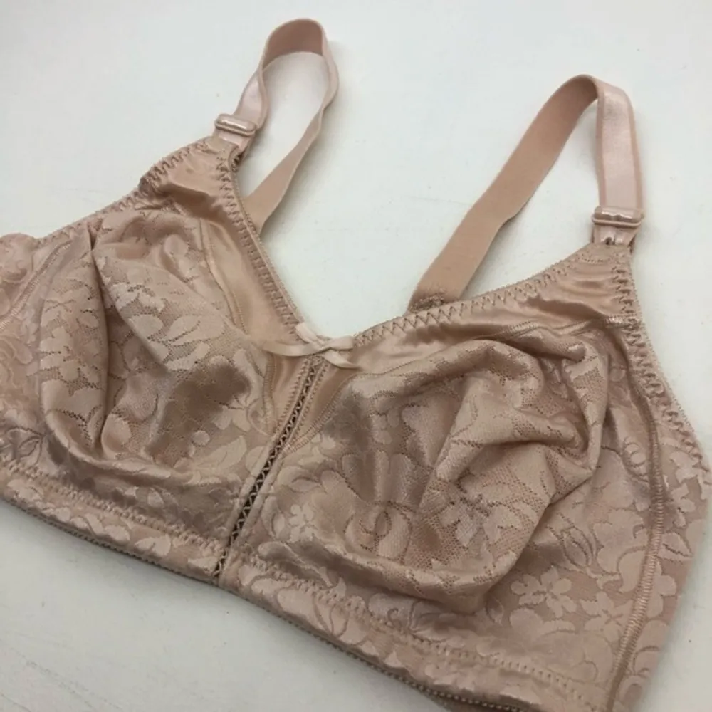 Bali no wire non molded cups beige bra 36D - Image 2