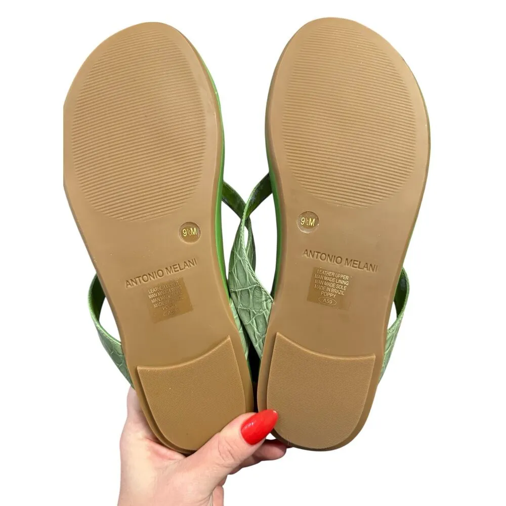 Antonio Melani Green Leather Thong Sandals Size 9.5 - Image 5
