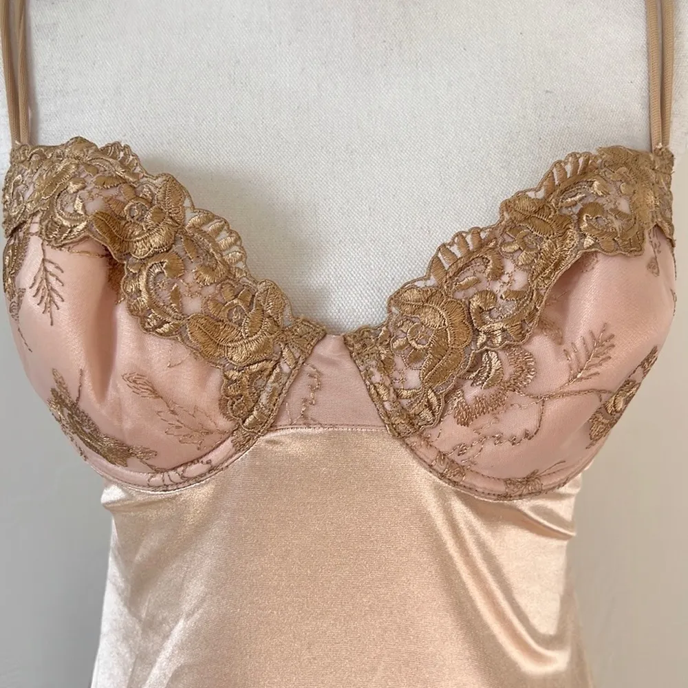 90s Vintage Victoria’s Secret Slip - Image 5