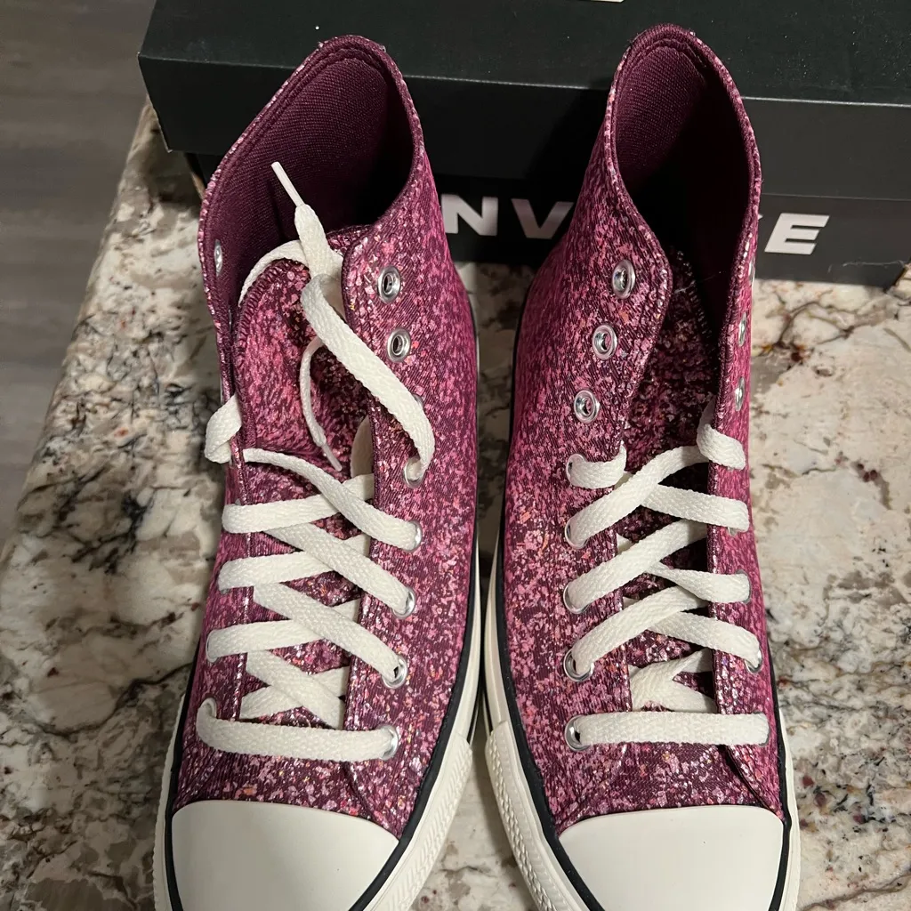 New Converse Chuck Taylor All Star Size 9.5 PINK Sparkly High Top A11137C - Image 2