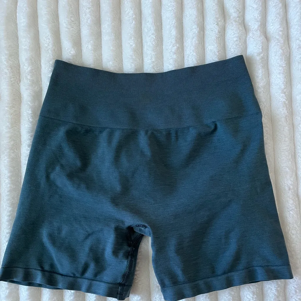 Alphalete Women's teal Shorts - Image 4