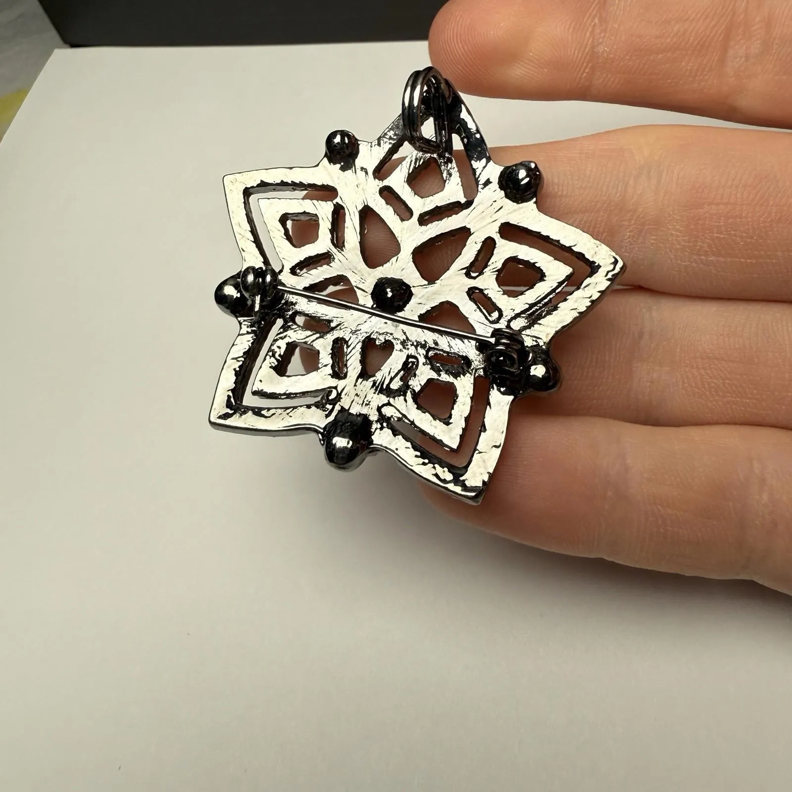 Winter Snowflake Rhinestone Brooch Pin Gunmetal Tone Christmas Dual Pendant - Image 6