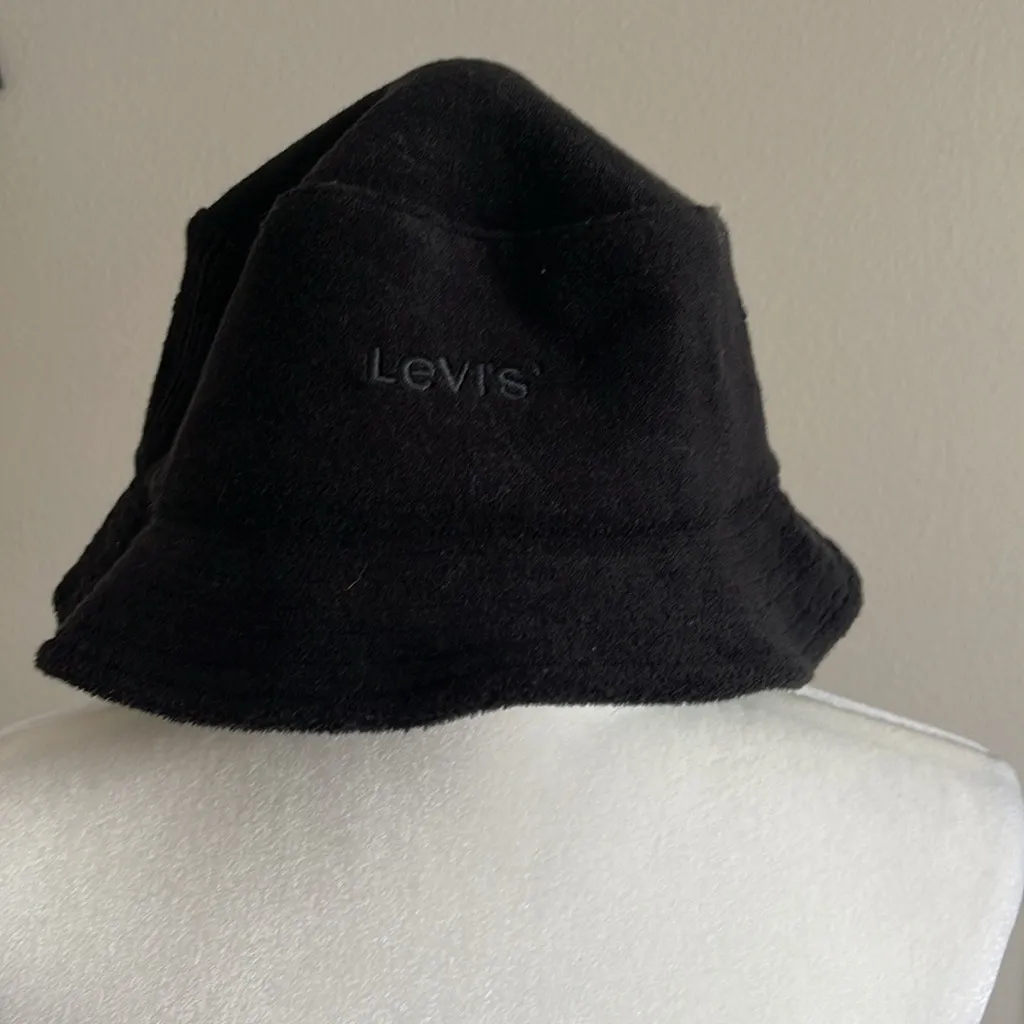 NEW Levi's Black Bucket Hat - Image 2