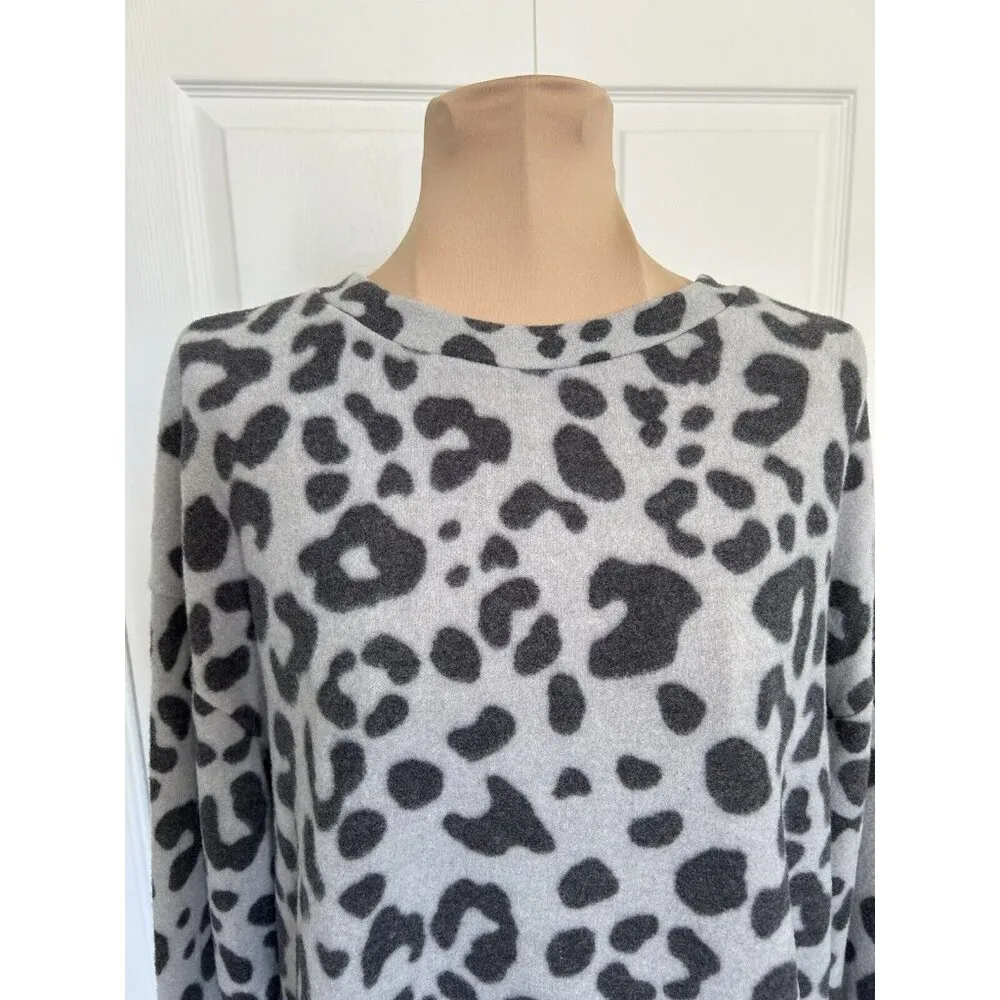 All In Favor Womens Grey Animal Print Crop Top Long Sleeve Fleece Knit Size S - Image 2