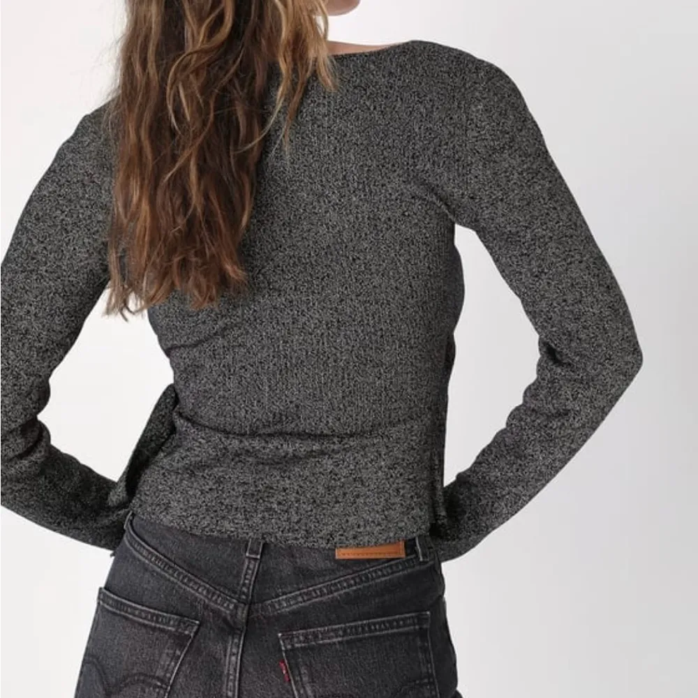Lulus NWT  sweater - Image 3