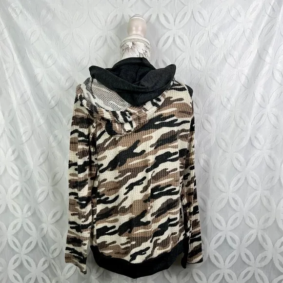 7th Ray Camo Waffle Knit Long Sleeve Hoodie Top Size M - Image 4