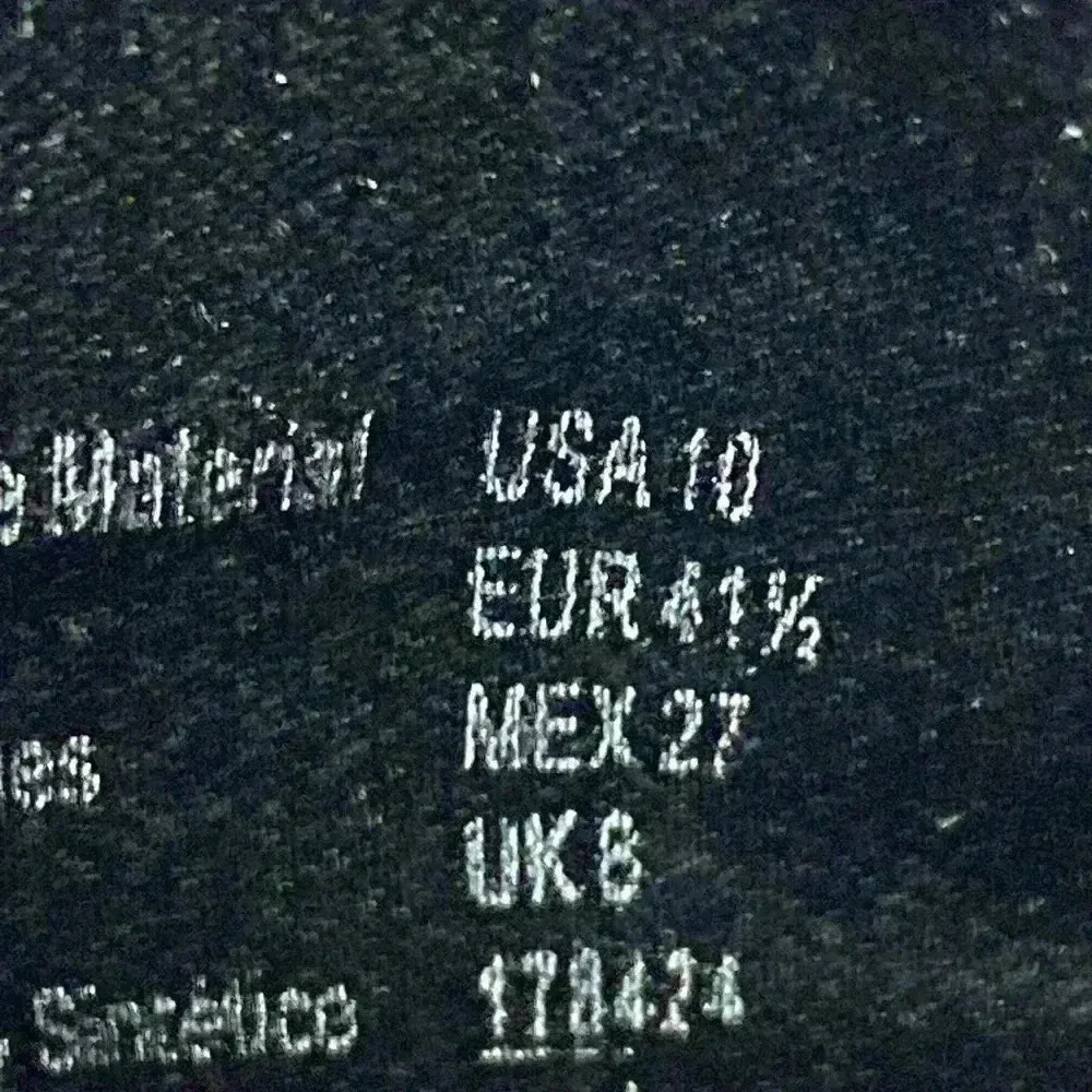 AMERICAN EAGLE WOMENS SIZE 10 GRAY SUEDE LIKE  ANKLE BOOT BACK ZIPPER 4”HEEL - Image 12