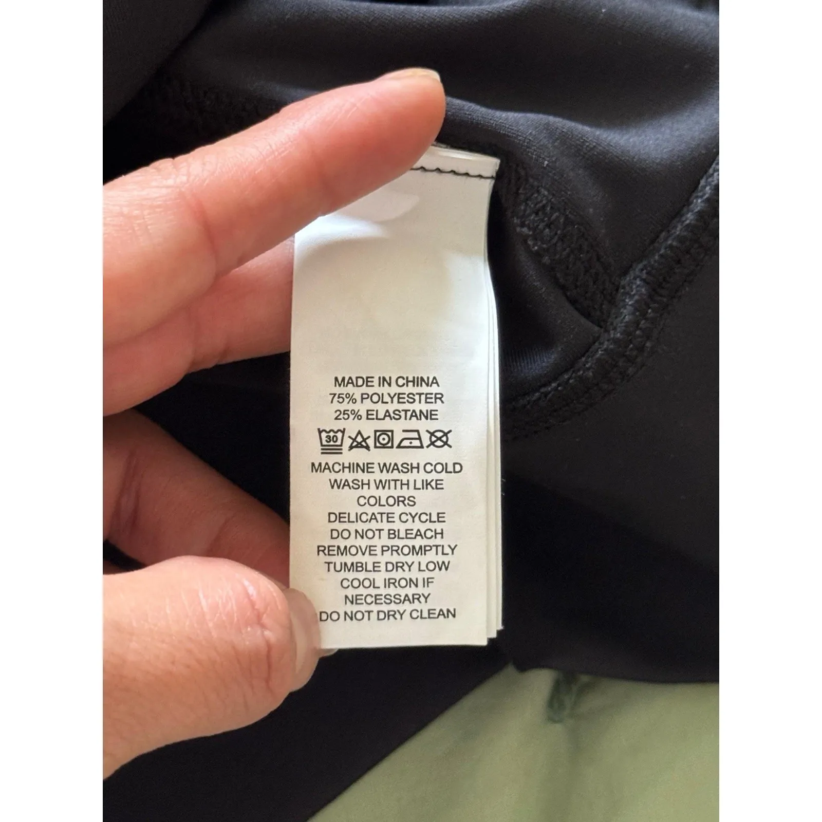 KATE SPADE Women Black Scallop Athleisure Zip Stretch Lightweight Jacket Sz S - Image 5