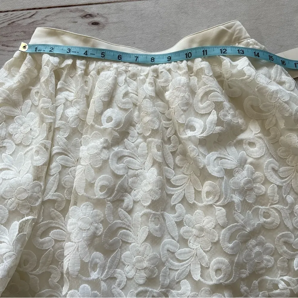 NWT Tobi Women’s  White Lace Skater Skirt Medium Coquette Girl - Image 9