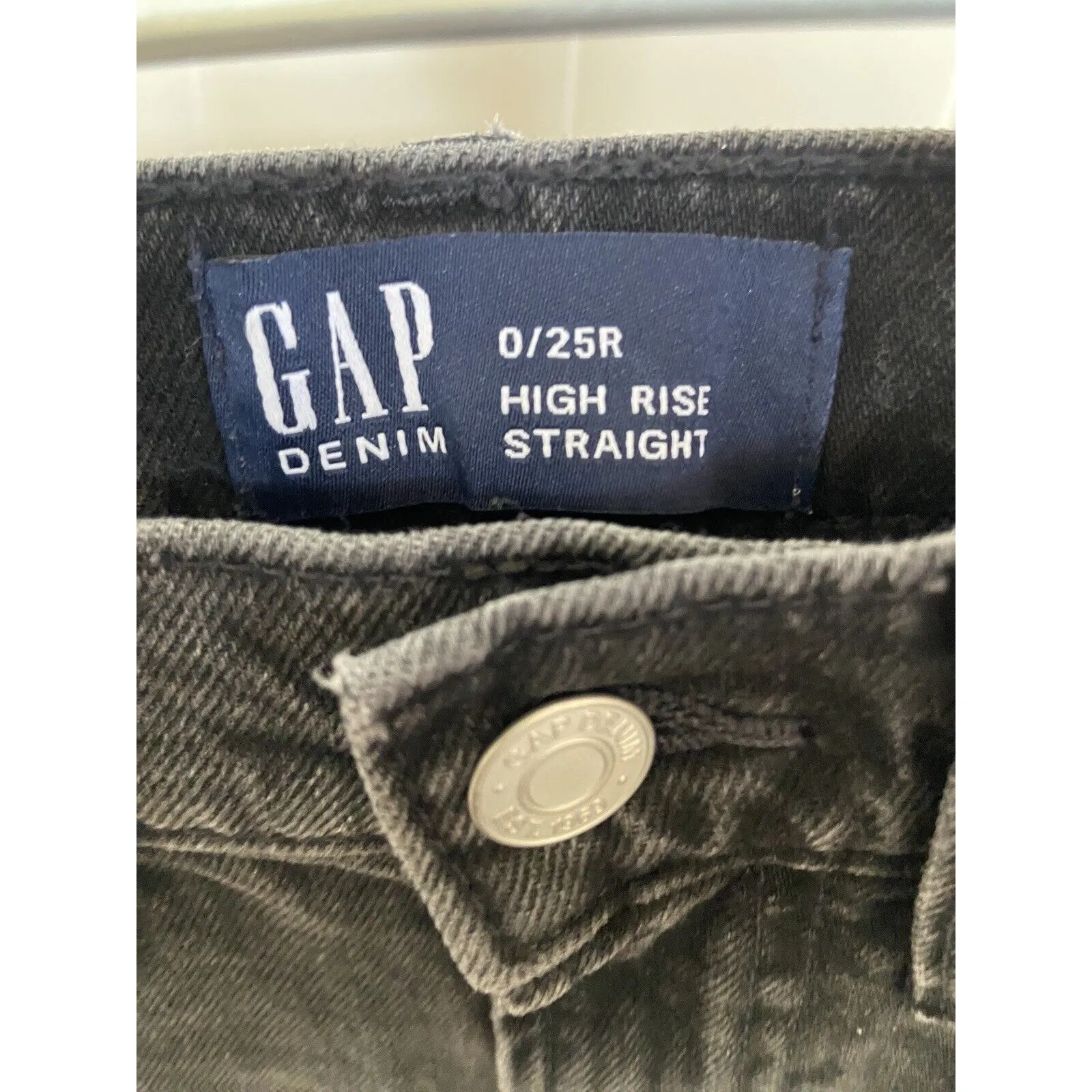 Gap Womens‎ Jeans Sz 0 25R High Rise Straight Black Denim - Image 4