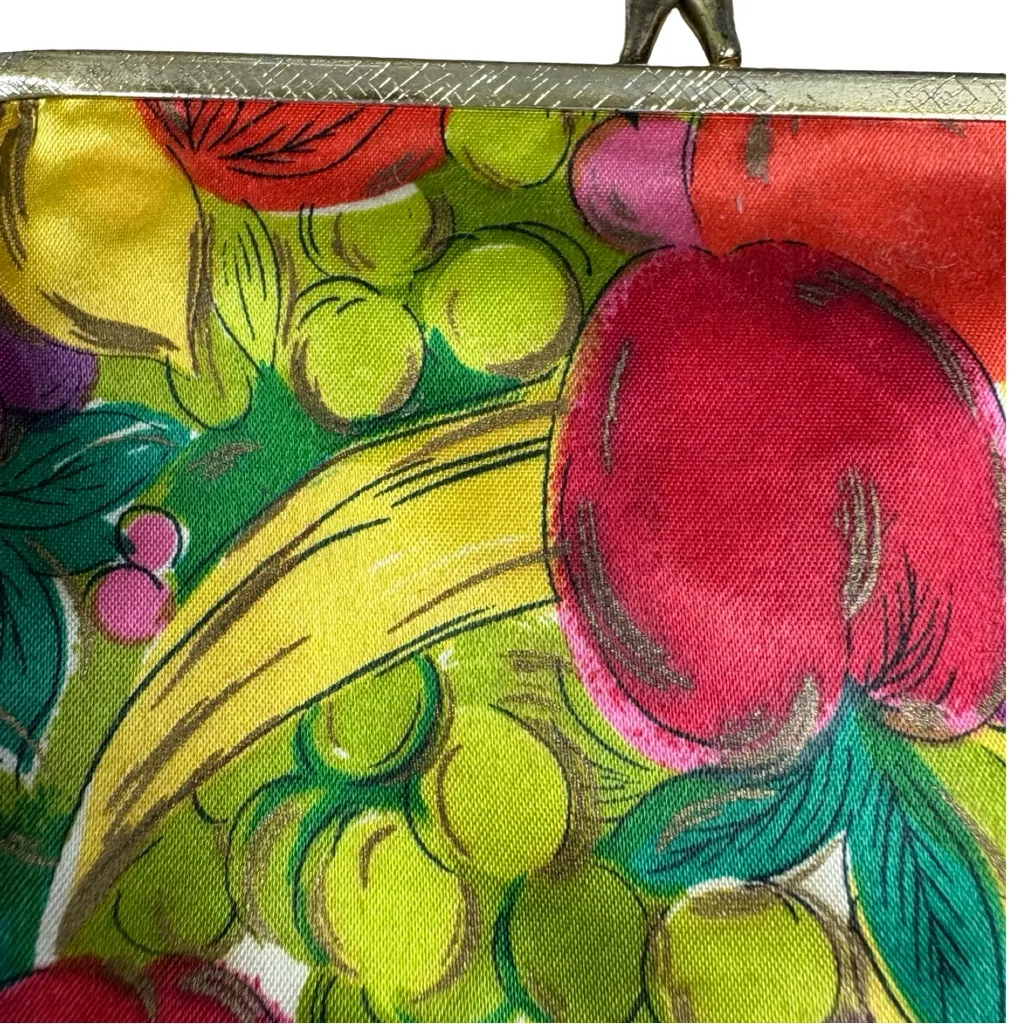 VINTAGE Celebrity Inc Fruit Print Coin Purse Small Clutch Green - Image 5