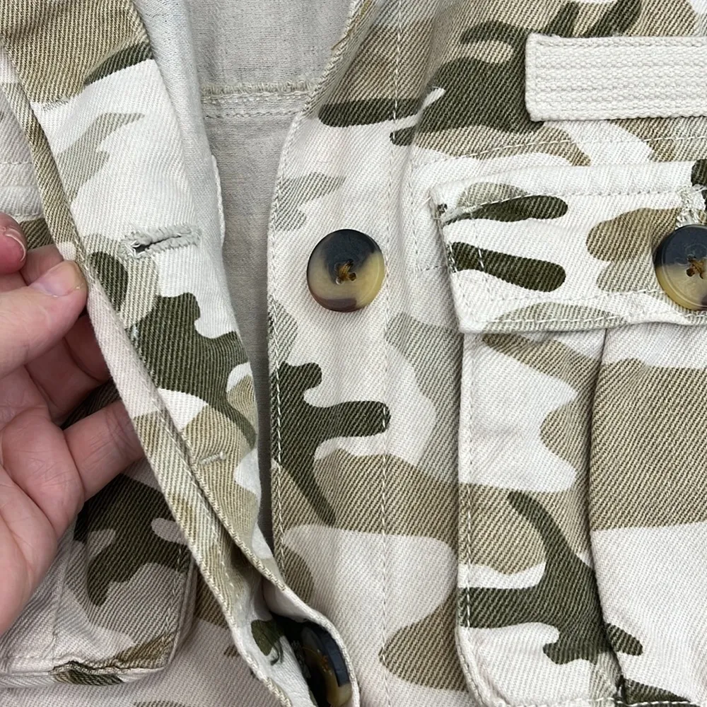 Bershka XS White and Green Camouflage Denim Cargo Jean Jacket - Image 7